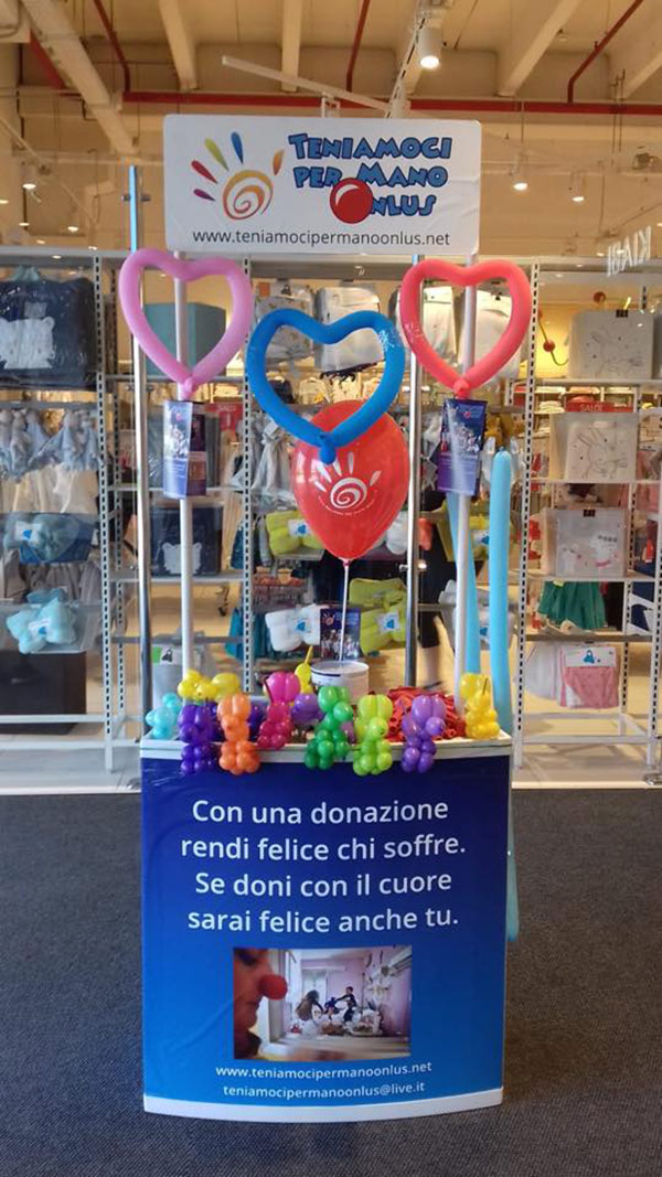 Banchetto Solidale Teniamoci Per Mano APS