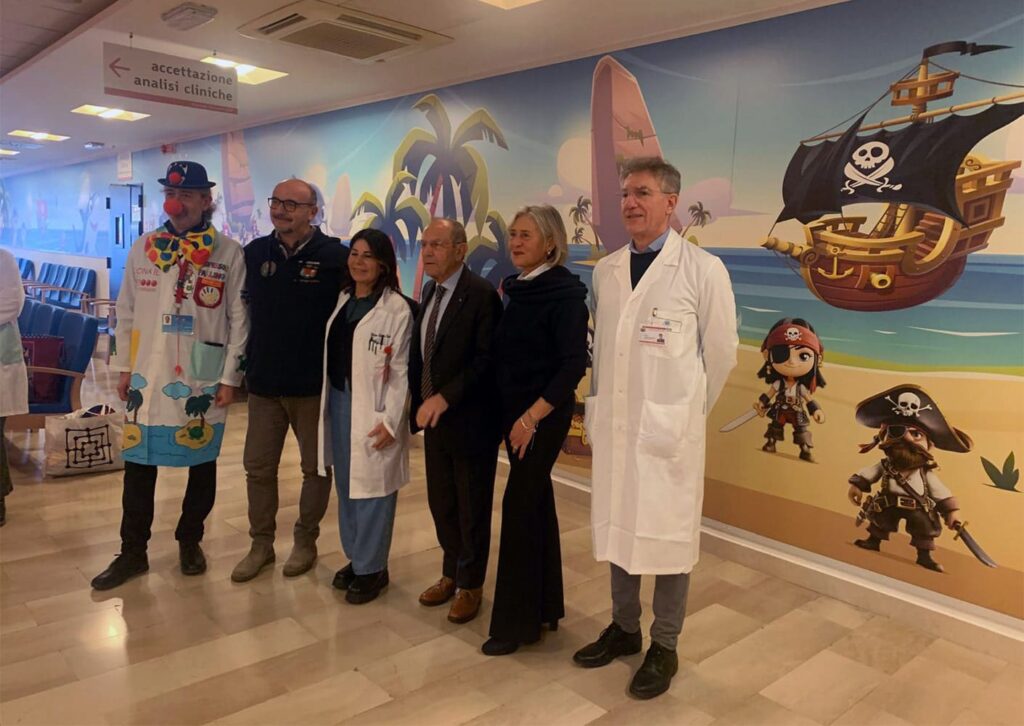 Sala attesa pediatrica al Giovanni XXIII di Bari