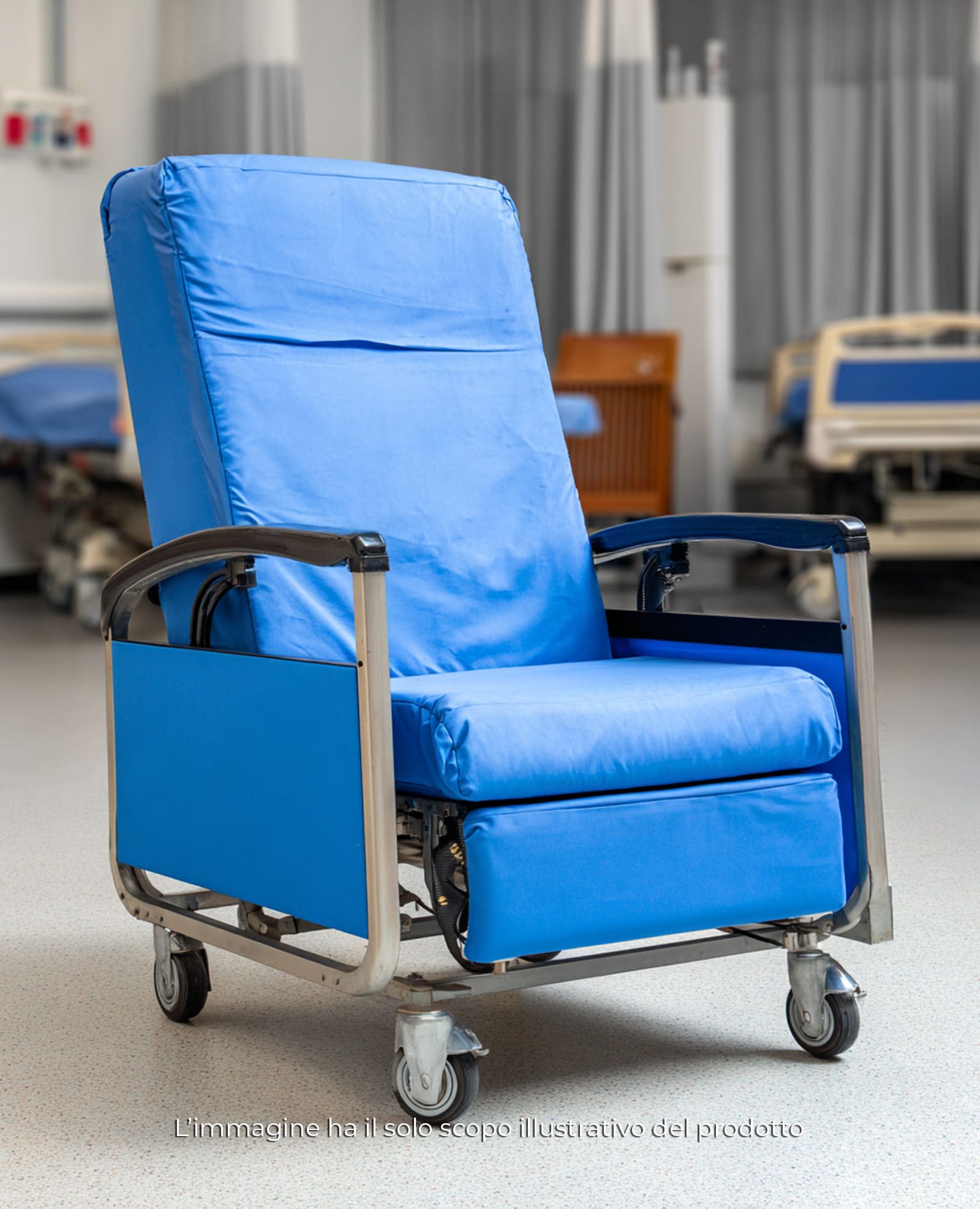 Donazione per ospedale di una poltrana relax