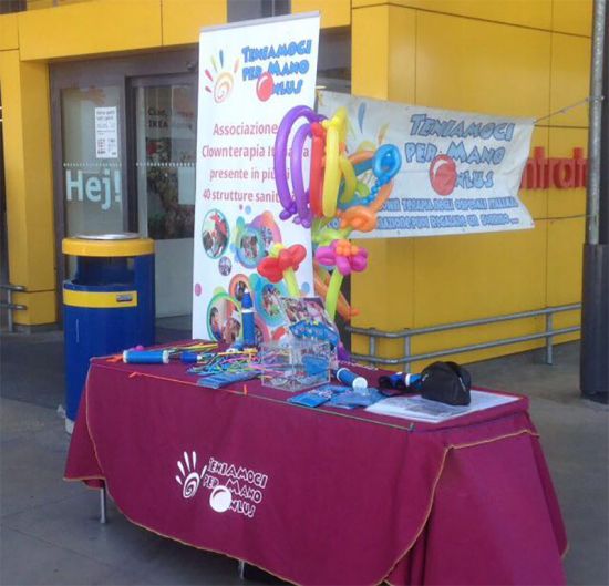 Perché è importante ospitare un banchetto solidale