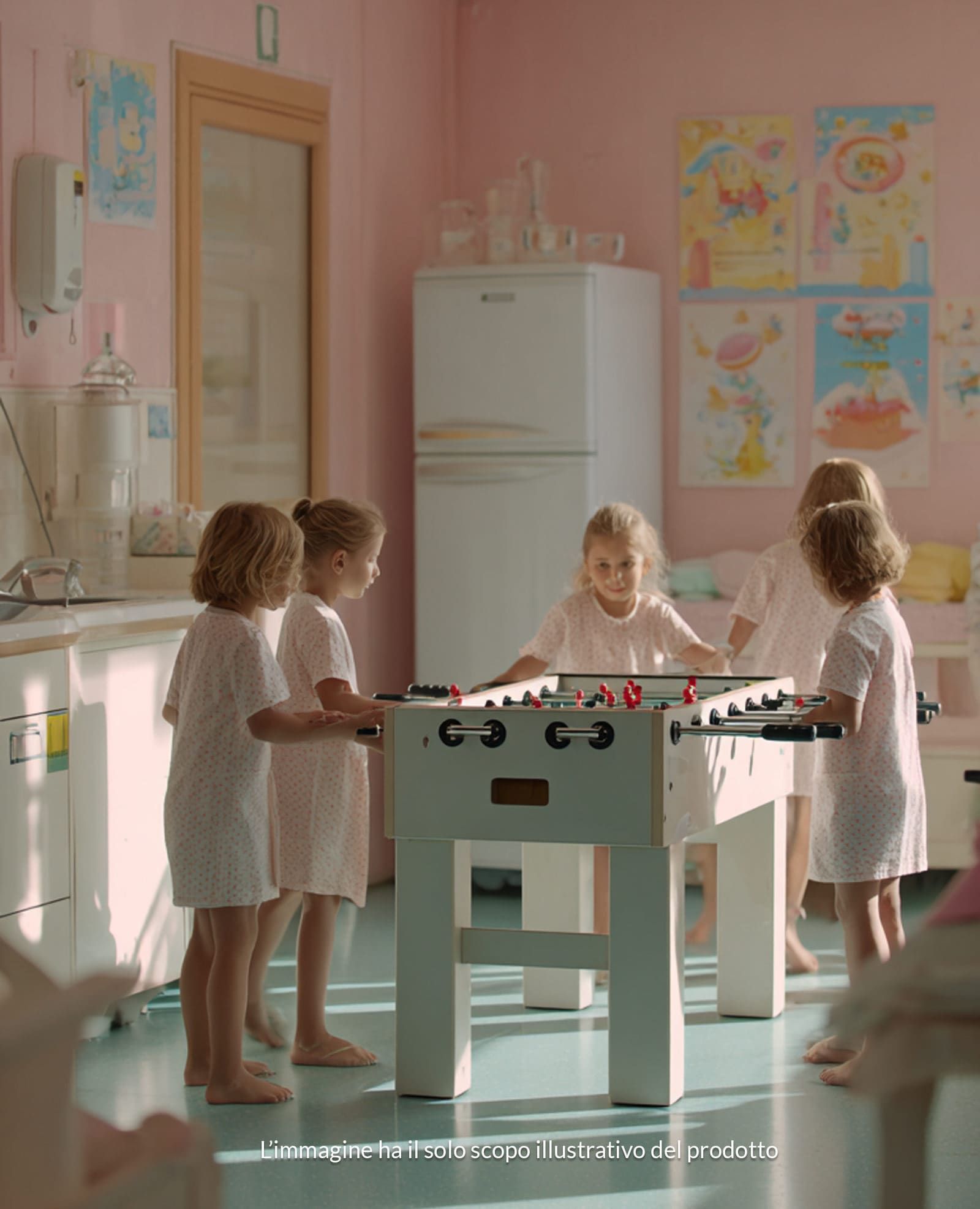 Donazione per 14 Frigoriferi e 1 Calcio balilla per Reparti Pediatrici